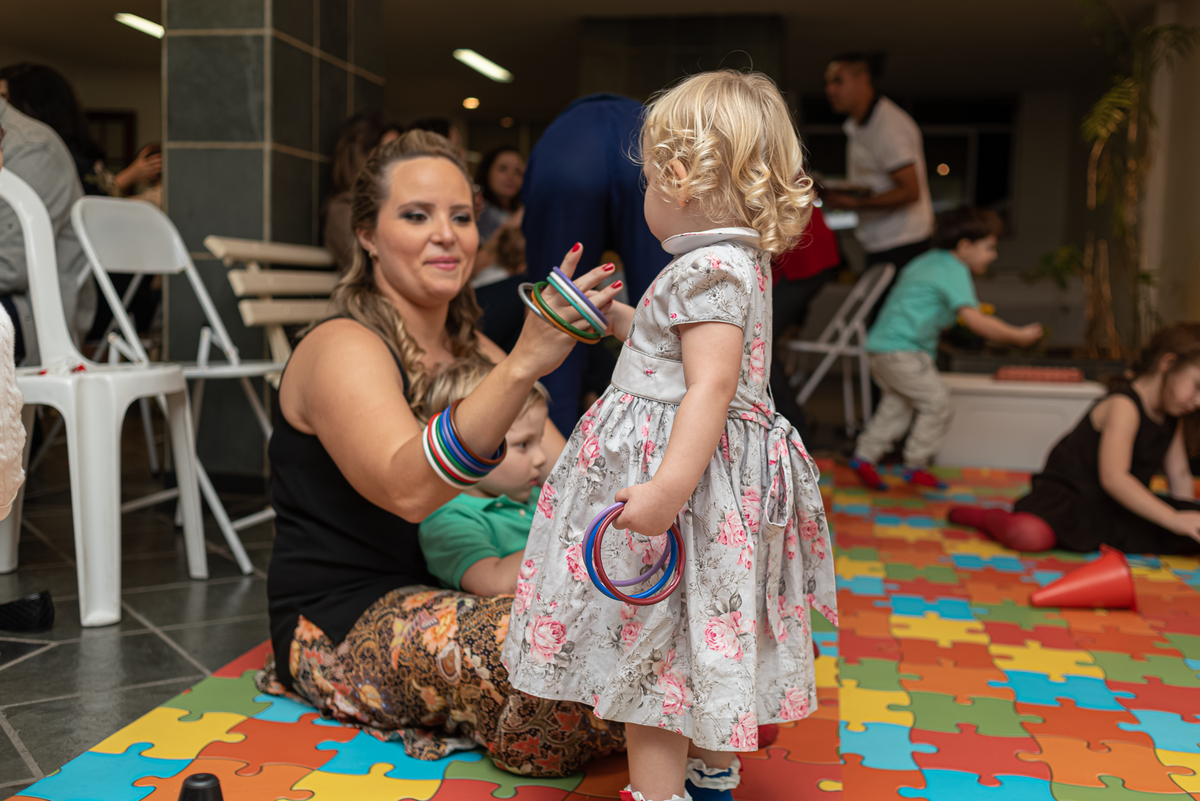 fotografia-de-festa-infantil-rj-2-anos-tema-decoracao-branca-de-neve
