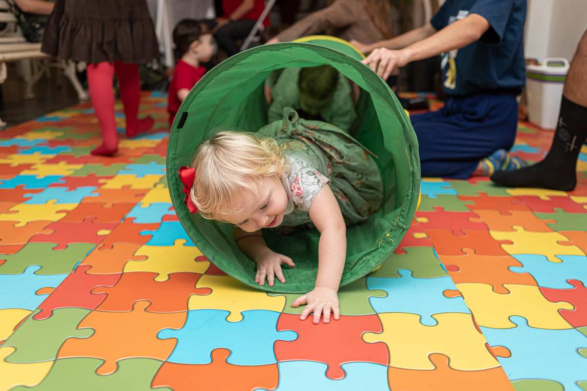 fotografia-de-festa-infantil-rj-2-anos-tema-decoracao-branca-de-neve