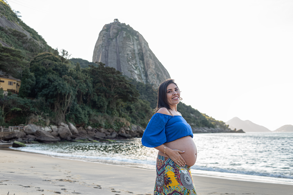ensaio-externo-gestante-rj-praia-vermelha-urca-nascer-do-sol
