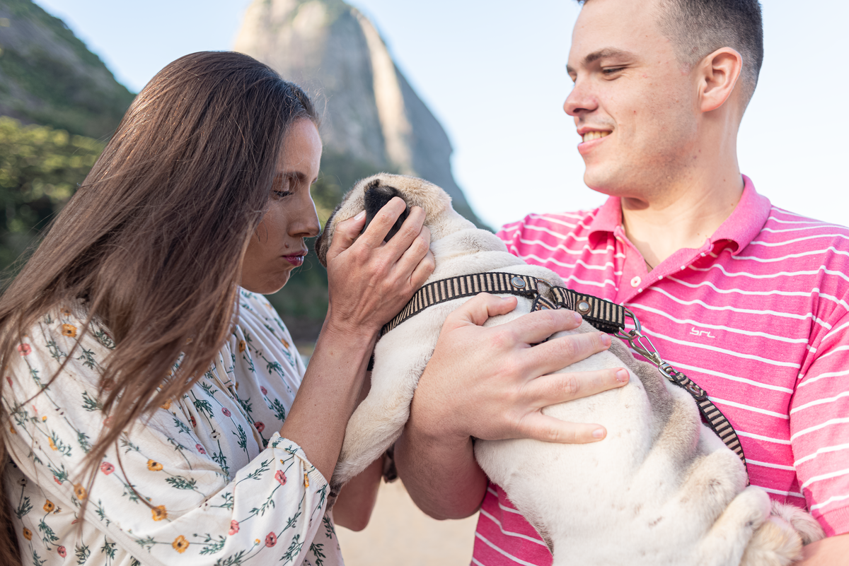ensaio-externo-de-gestante-rj-praia-vermelha-mureta-da-urca-por-do-sol