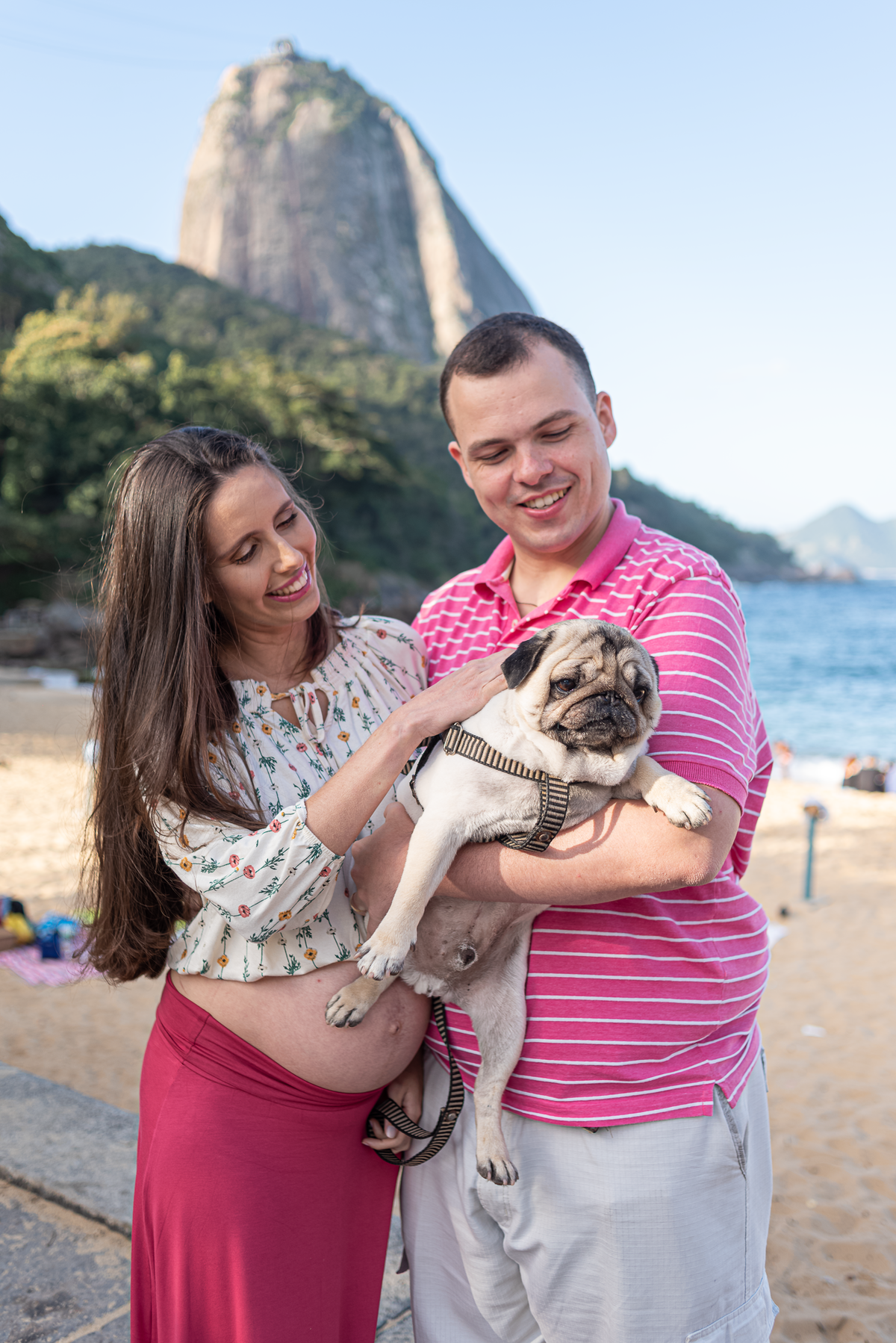 ensaio-externo-de-gestante-rj-praia-vermelha-mureta-da-urca-por-do-sol