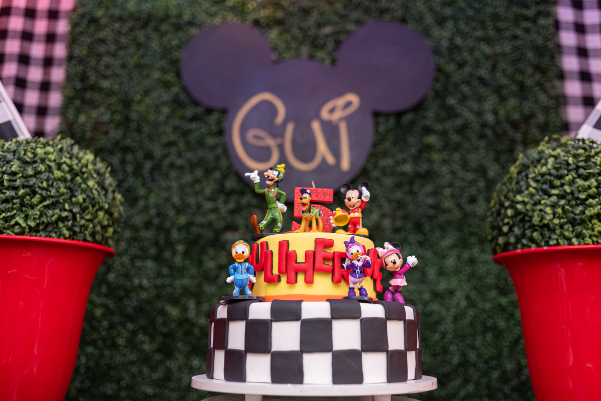 festa-infantil-rj-espoleta-buffet-infantil-botafogo-barao-de-lucena-tema-decoracao-mickey-corrida-5-anos-menino