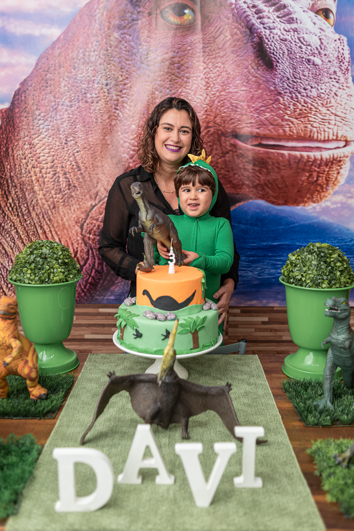 fotografia-de-festa-infantil-rj-3-anos-tema-decoracao-dinossauro-kidsland-buffet-infantil-laranjeiras