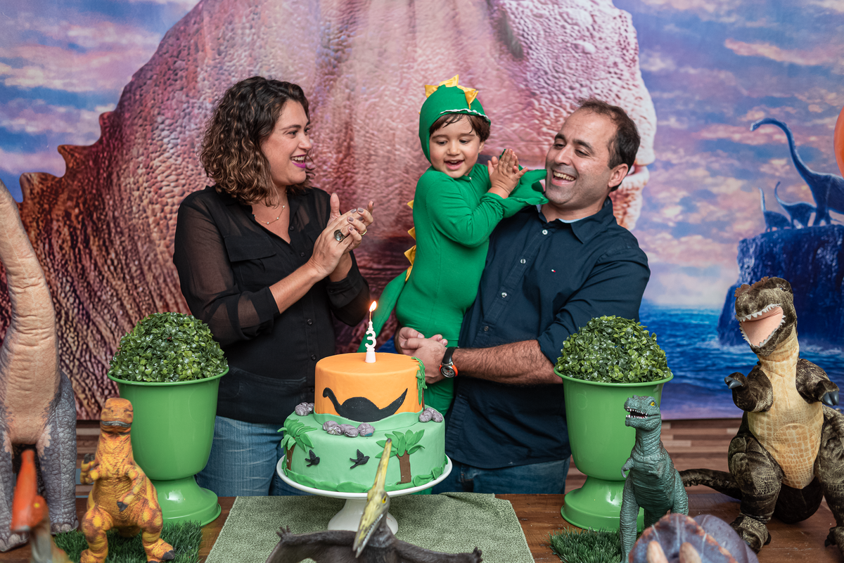 fotografia-de-festa-infantil-rj-3-anos-tema-decoracao-dinossauro-kidsland-buffet-infantil-laranjeiras