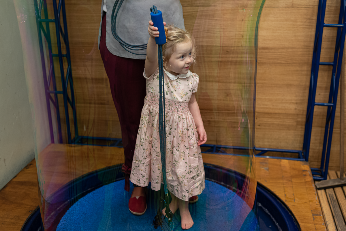 fotografia-de-festa-infantil-rj-1-ano-decoracao-tema-pequena-sereia-espoleta-buffet-infantil-mena-barreto