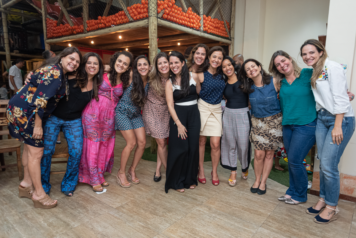 fotografia-de-festa-infantil-rj-4-anos-tema-decoracao-frozen-ana-e-elza-casa-de-festas-espaco-baoba-tijuca