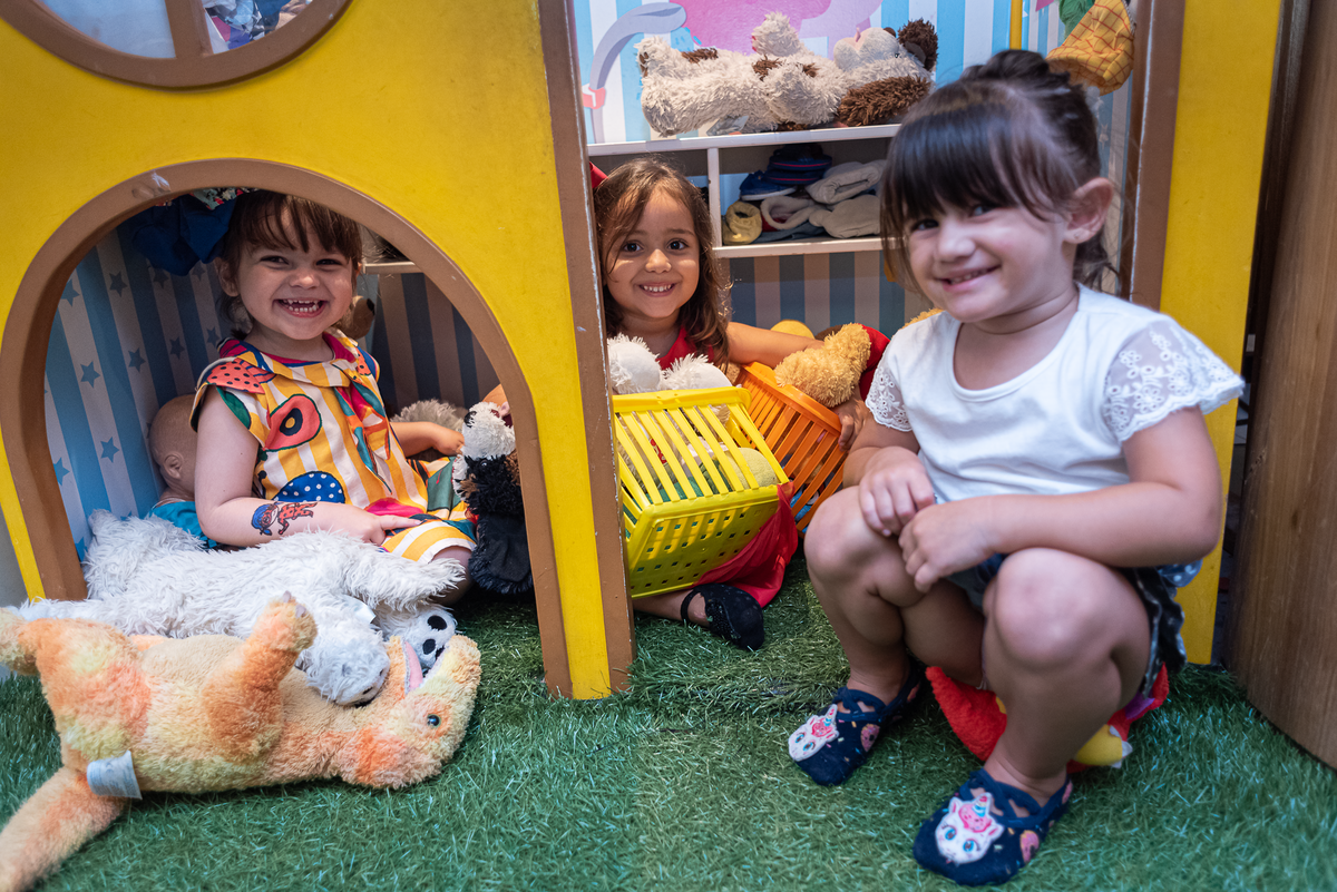 fotografia-de-festa-infantil-rj-tema-decoracao-miraculous-lady-bug-ladybug-catnoir-4-anos-menina-casa-de-festas-espoleta-buffet-infantil-mena-barreto-botafogo