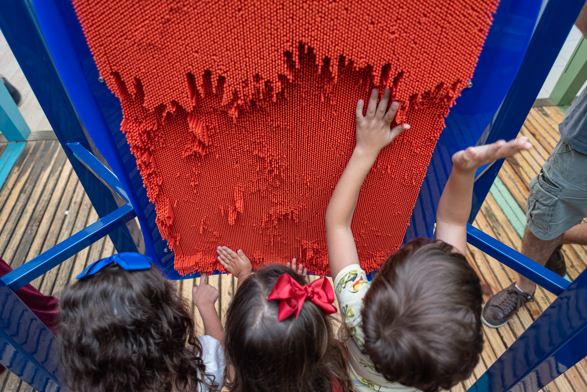 fotografia-de-festa-infantil-rj-tema-decoracao-miraculous-lady-bug-ladybug-catnoir-4-anos-menina-casa-de-festas-espoleta-buffet-infantil-mena-barreto-botafogo