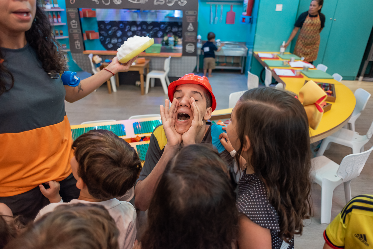 fotografia-festa-infantil-rj-5-anos-tema-decoracao-pjmask-animasom-shopping-leblon