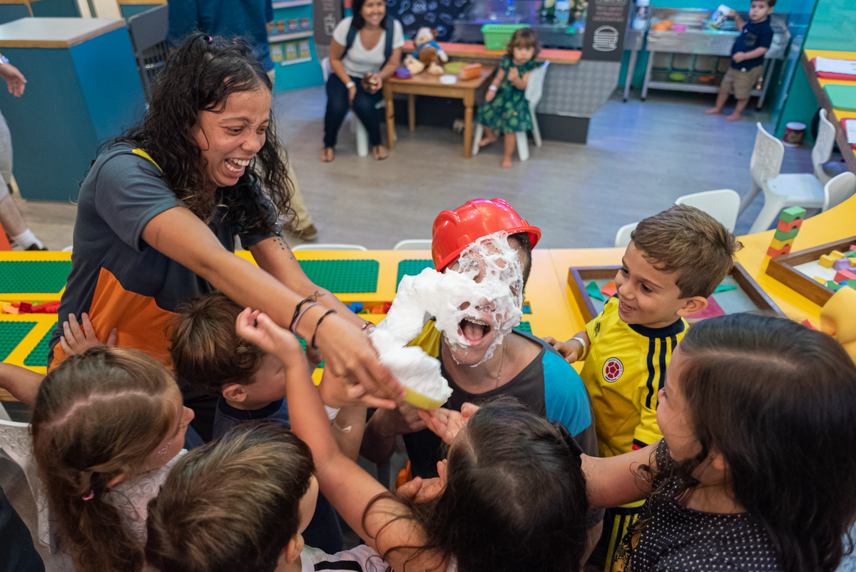fotografia-festa-infantil-rj-5-anos-tema-decoracao-pjmask-animasom-shopping-leblon