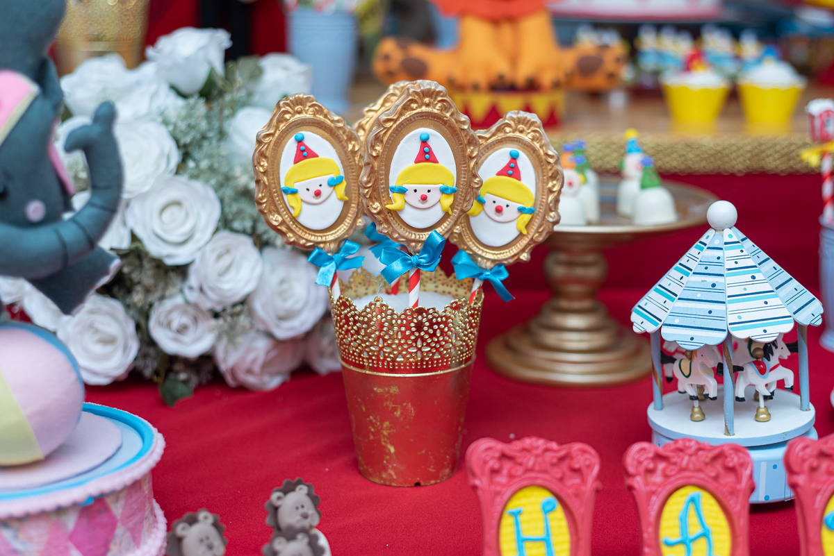 fotografia-de-festa-infantil-rj-tema-decoracao-circo-palhaco-2-ano-menina-taquara-jacarepagua