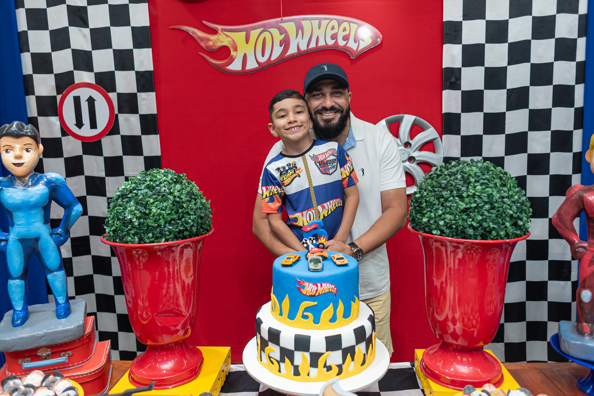 fotografia-de-festa-infantil-rj-6-anos-decoracao-tema-hotwheels-casa-de-festa-espaco-infantil-engenho-novo