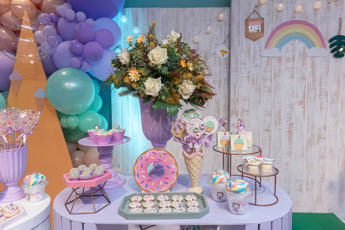 fotografia-de-festa-infantil-rj-7-anos-decoracao-tema-confeitaria-casa-de-festa-tati-bi-tati-engenho-de-dentro