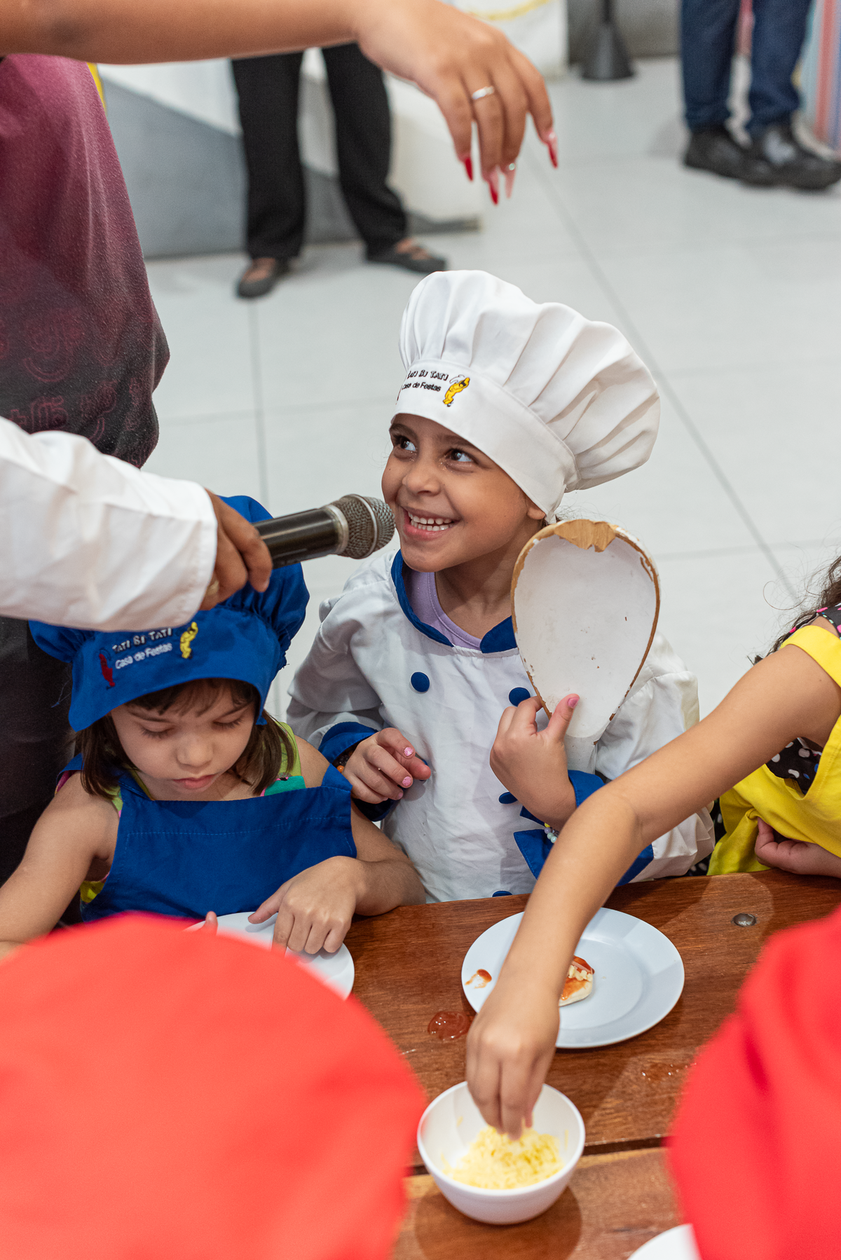 fotografia-de-festa-infantil-rj-7-anos-decoracao-tema-confeitaria-casa-de-festa-tati-bi-tati-engenho-de-dentro