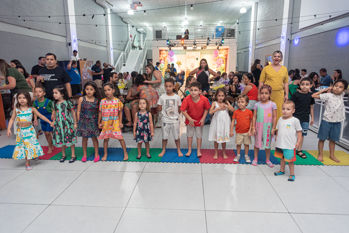 fotografia-de-festa-infantil-rj-7-anos-decoracao-tema-confeitaria-casa-de-festa-tati-bi-tati-engenho-de-dentro