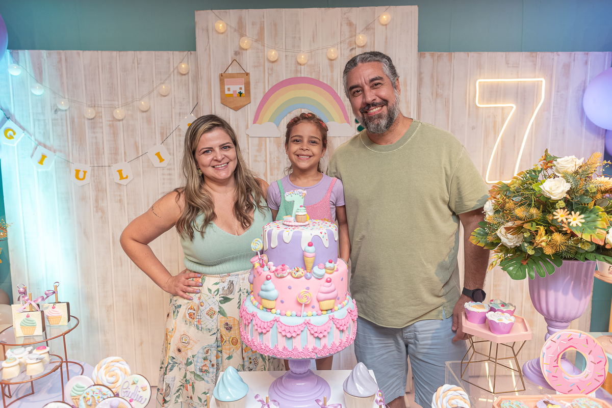 fotografia-de-festa-infantil-rj-7-anos-decoracao-tema-confeitaria-casa-de-festa-tati-bi-tati-engenho-de-dentro