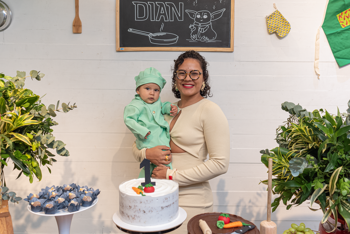 fotografia-de-festa-infantil-rj-1-ano-decoracao-tema-confeitaria-casa-de-festa-quintal-tijuca