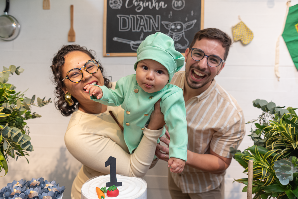 fotografia-de-festa-infantil-rj-1-ano-decoracao-tema-confeitaria-casa-de-festa-quintal-tijuca
