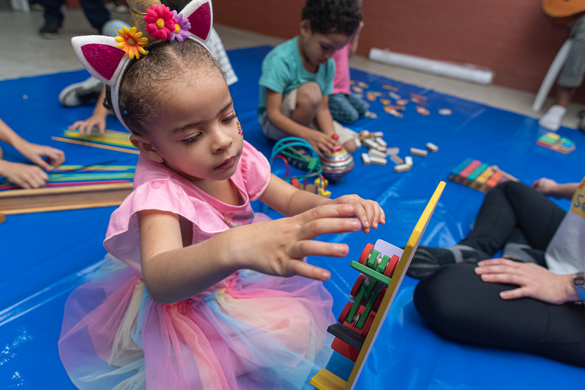 festa-infantil-rj-tema-decoracao-menina-4-anos-unicornio-rosa-meier