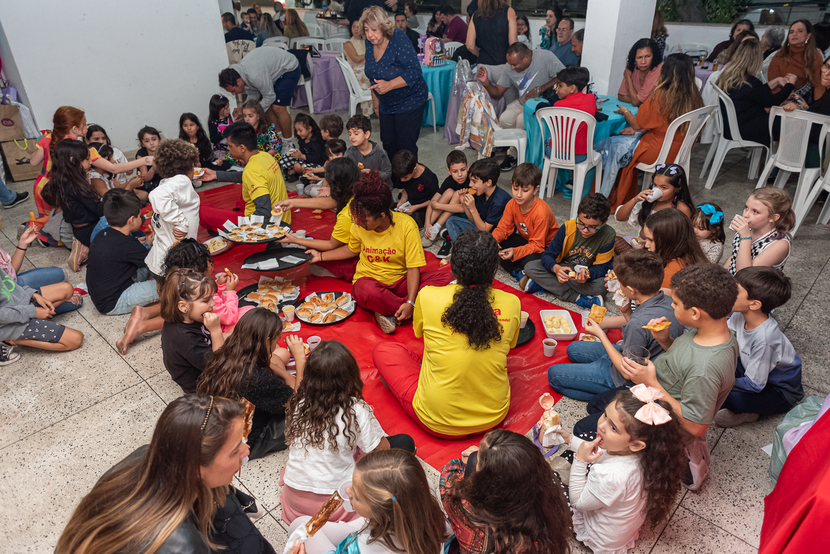 festa-infantil-rj-tema-decoracao-tiktok-9-anos-menina-tijuca