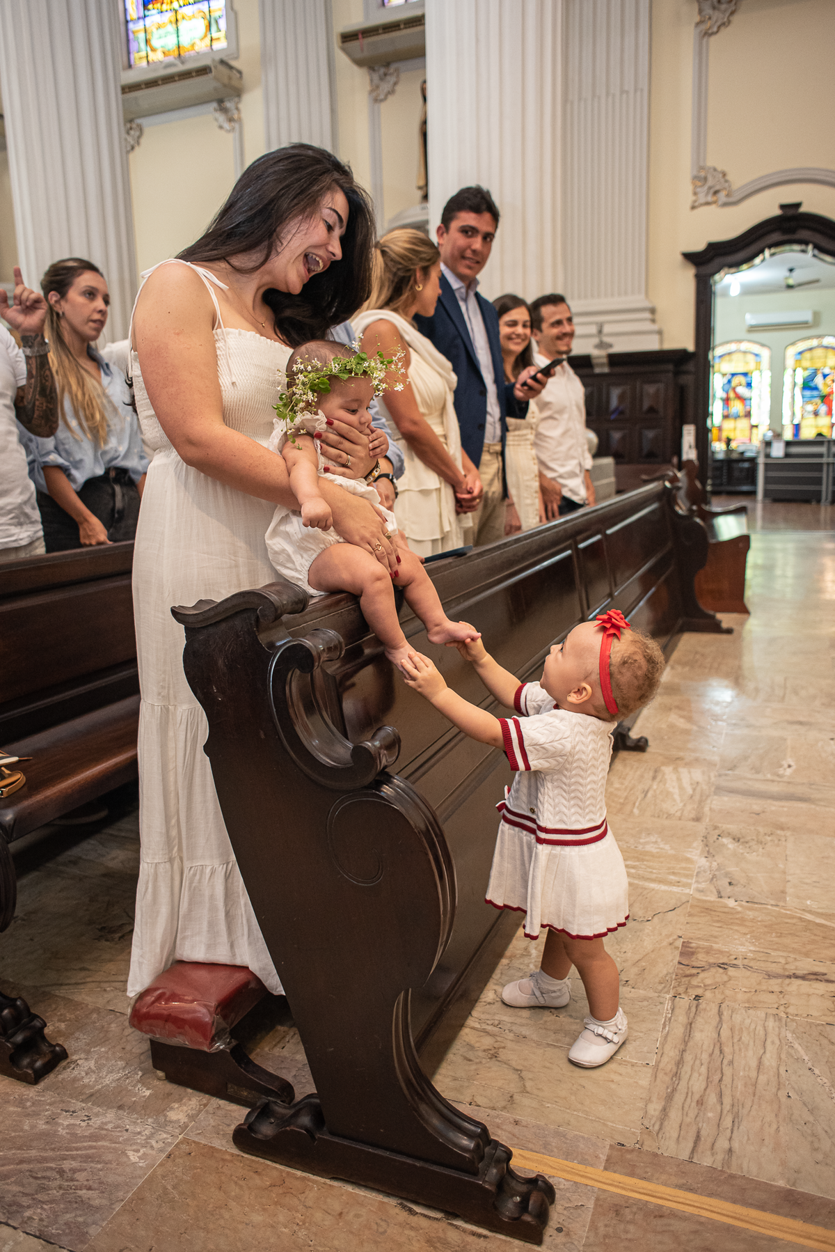 batizado-igreja-catolica-Paroquia-de-Santa-Margarida-Maria-ipanema-batismo-menina