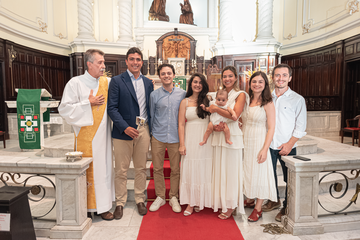 batizado-igreja-catolica-Paroquia-de-Santa-Margarida-Maria-ipanema-batismo-menina