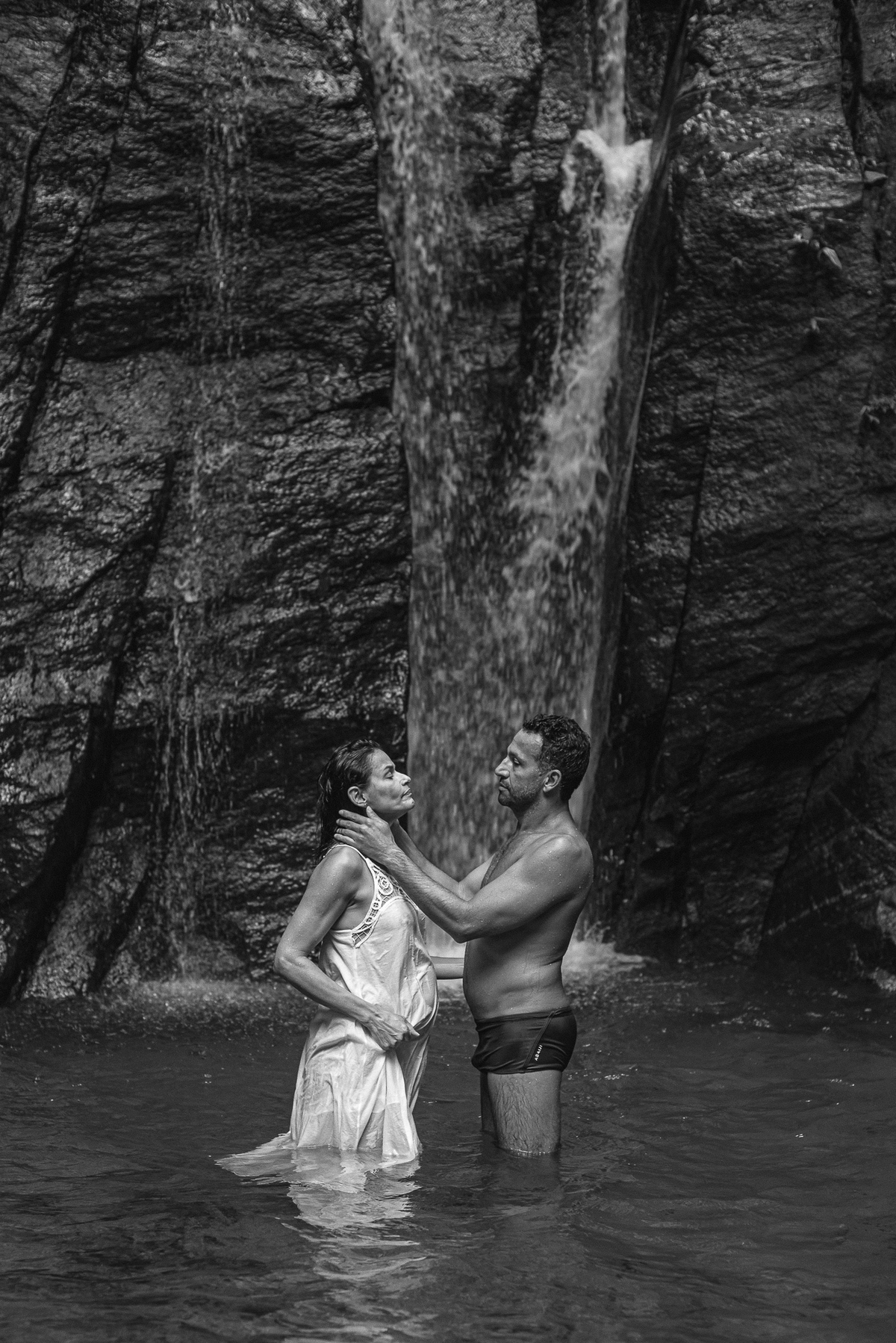 ensaio-gestante-externo-rj-nascer-do-sol-cachoeira-horto-do-chuveiro-vista-chinesa-alto-da-boa-vista