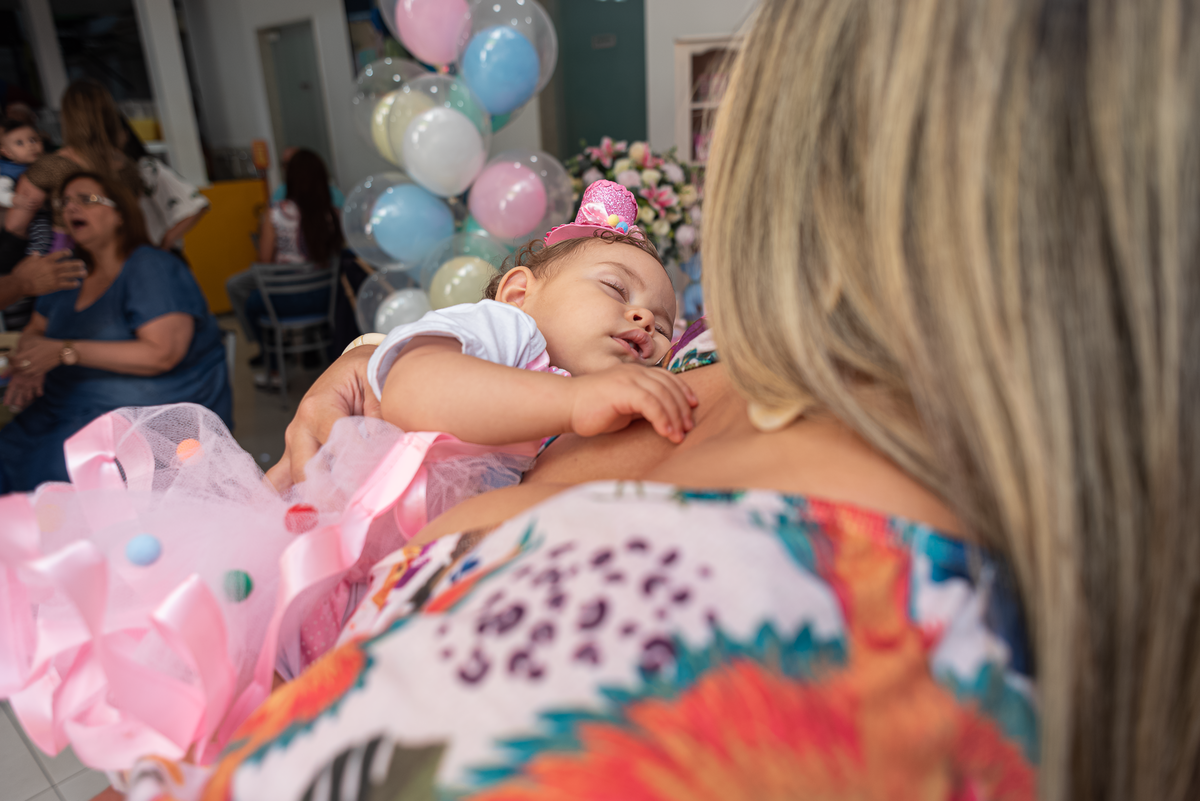 festa-infantil-rj-1-ano-menina-tema-decoracao-circo-rosa-casa-de-festas-salame-mingue-todos-os-santos