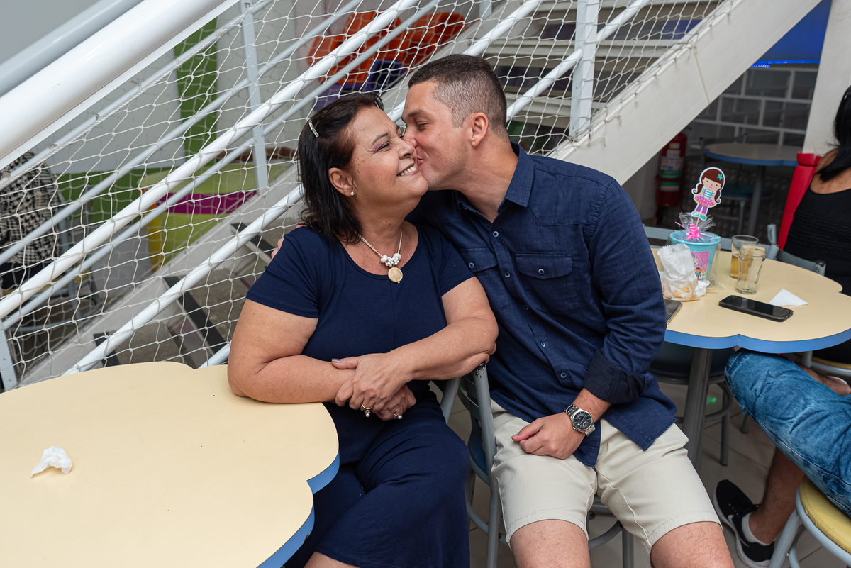 festa-infantil-rj-1-ano-menina-tema-decoracao-circo-rosa-casa-de-festas-salame-mingue-todos-os-santos