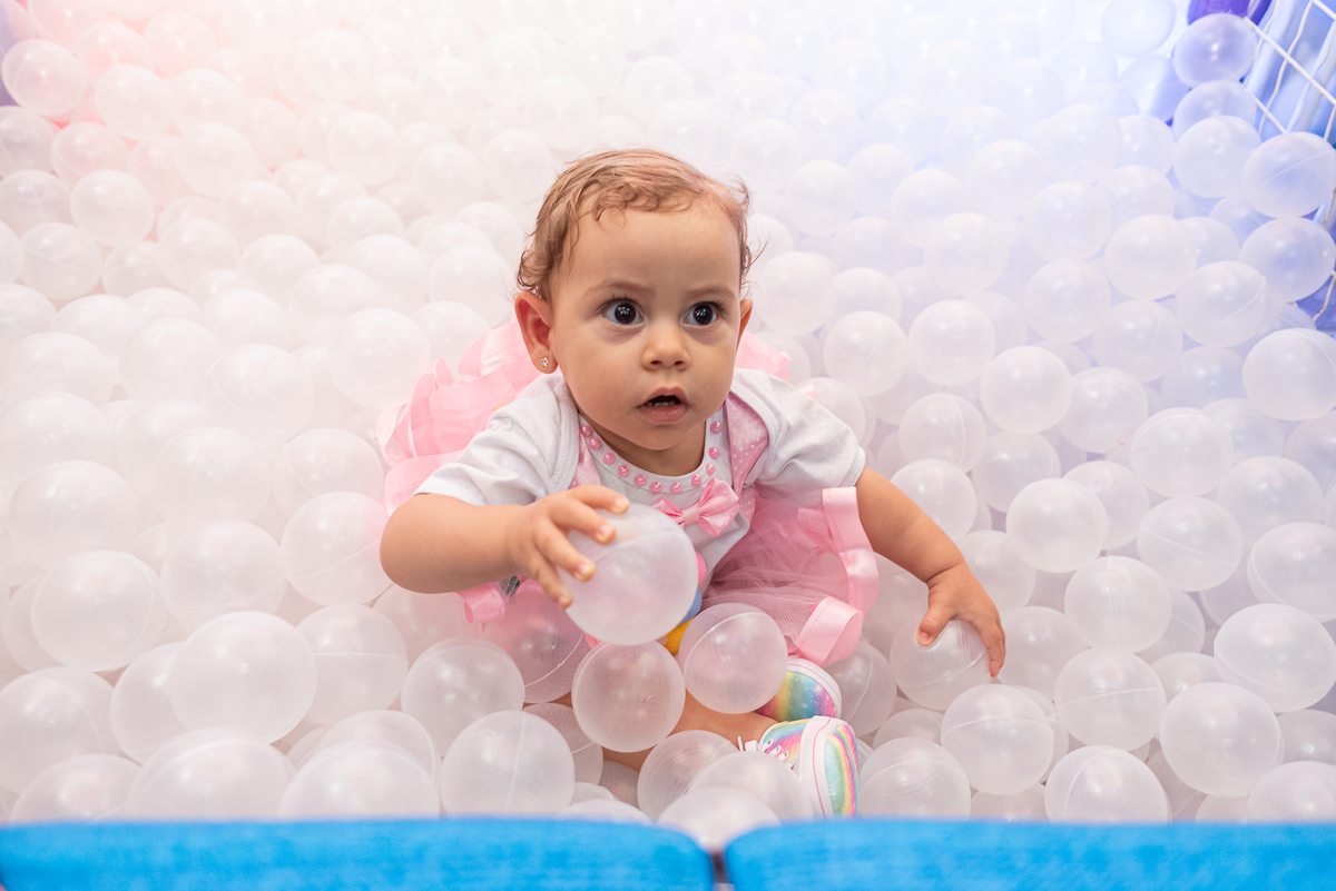 festa-infantil-rj-1-ano-menina-tema-decoracao-circo-rosa-casa-de-festas-salame-mingue-todos-os-santos