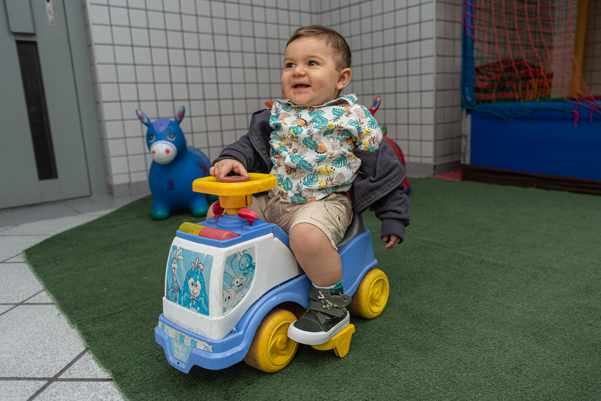 festa-infantil-rj-um-ano-menino-tema-decoracao-dinossauros-tijuca