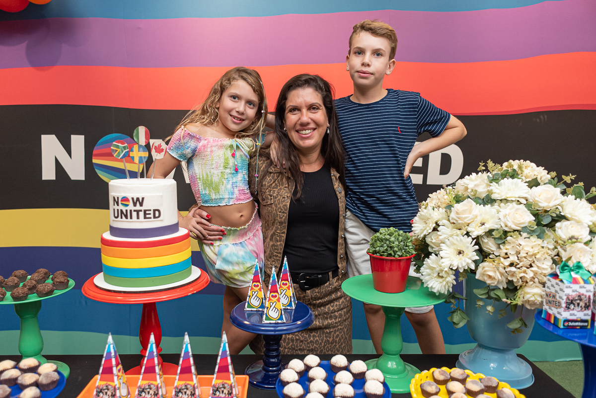 festa-infantil-rj-8-anos-menina-tema-decoracao-now-united-casa-de-festas-casa-eco-buffet-botafogo