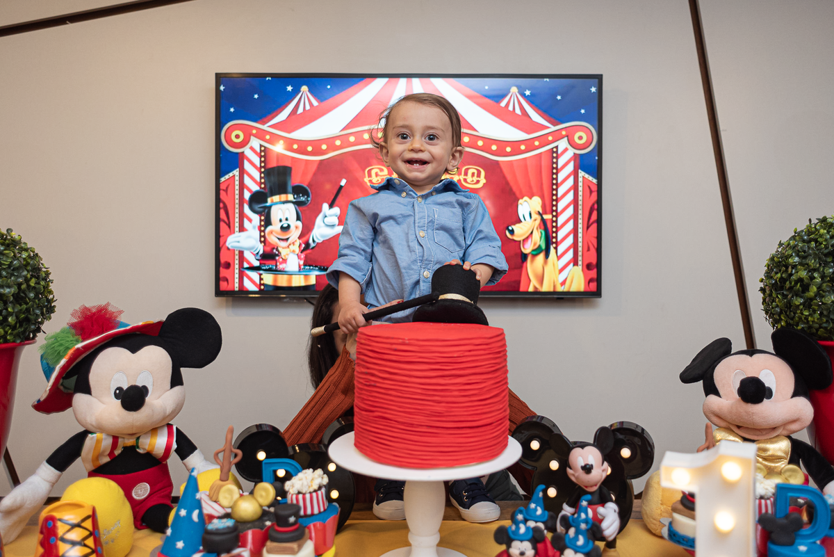 fotografia-de-festa-infantil-rj-1-ano-decoracao-tema-circo-mickey-casa-de-festas-espoleta-play-laranjeiras