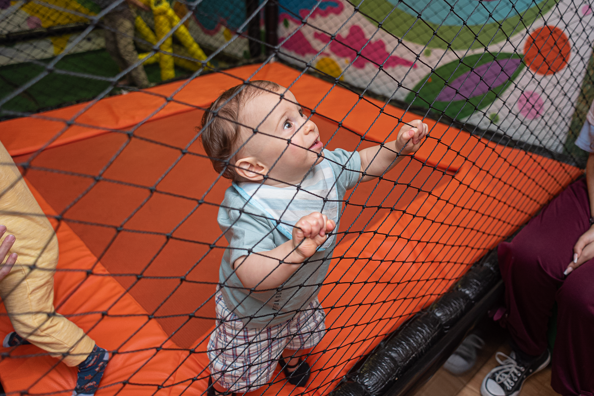 fotografia-de-festa-infantil-rj-1-ano-decoracao-tema-circo-mickey-casa-de-festas-espoleta-play-laranjeiras