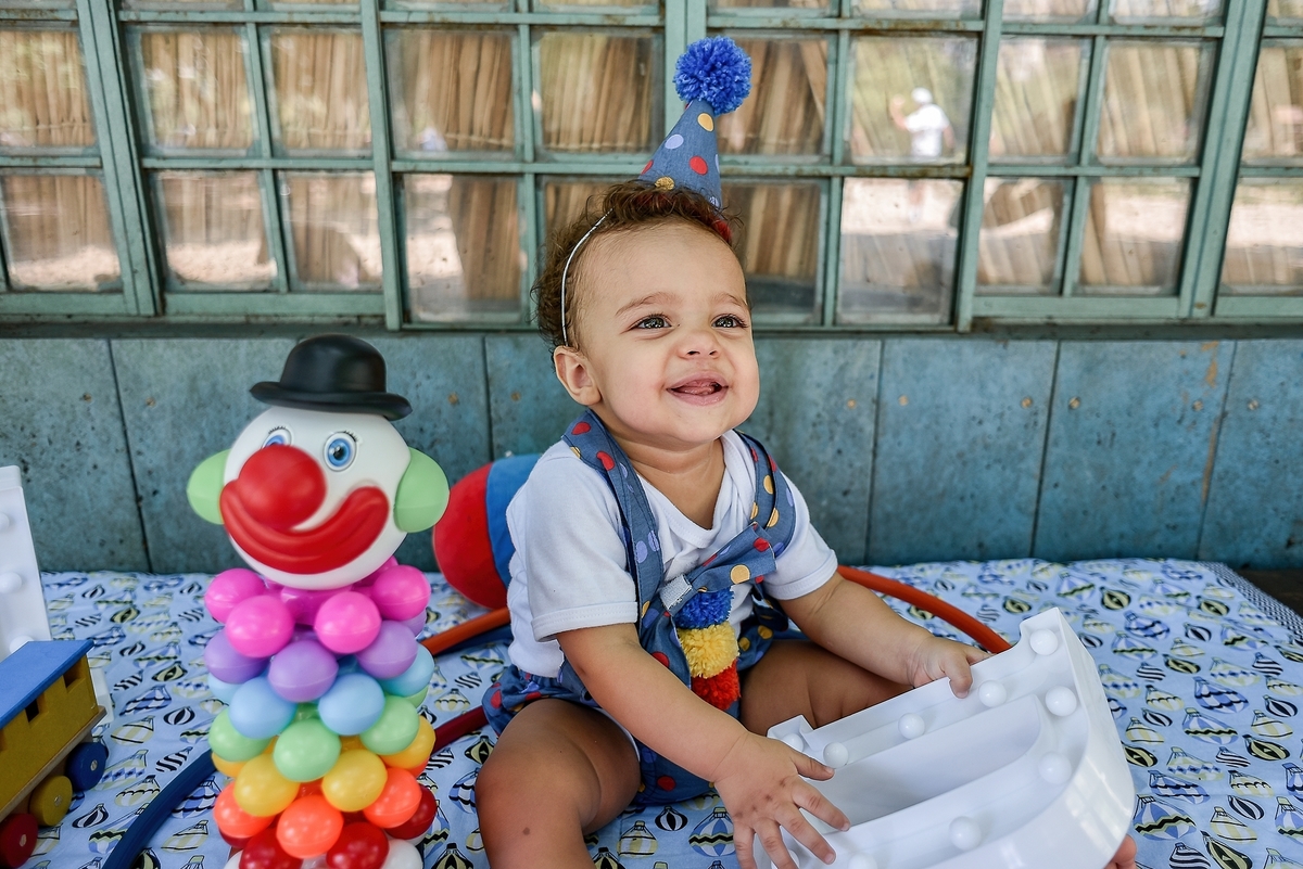 ensaio-externo-infantil-rj-11-meses-menino-tema-circo-palhaco-lagoa-rodrigo-de-freitas