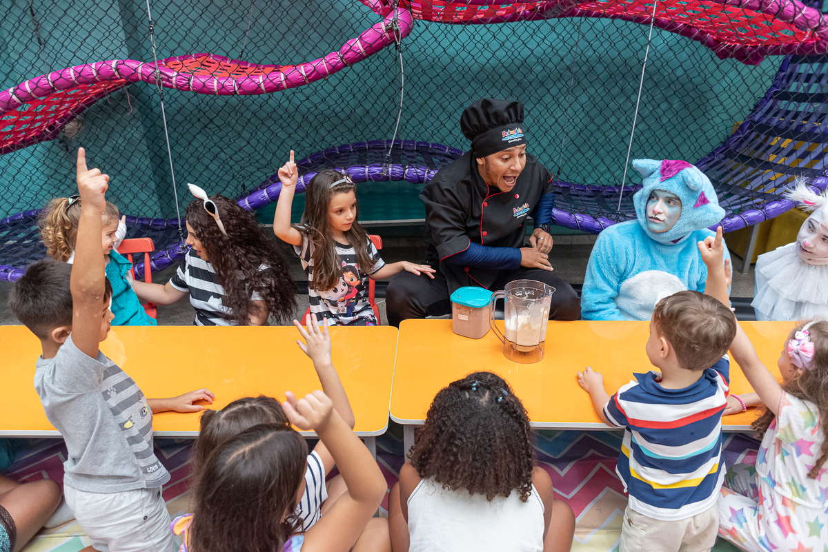 festa-infantil-rj-5-anos-menina-aniversario-tema-decoracao-gabi-casa-de-festas-nosso-jardim-recreio-dos-bandeirantes