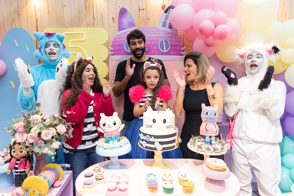 festa-infantil-rj-5-anos-menina-aniversario-tema-decoracao-gabi-casa-de-festas-nosso-jardim-recreio-dos-bandeirantes