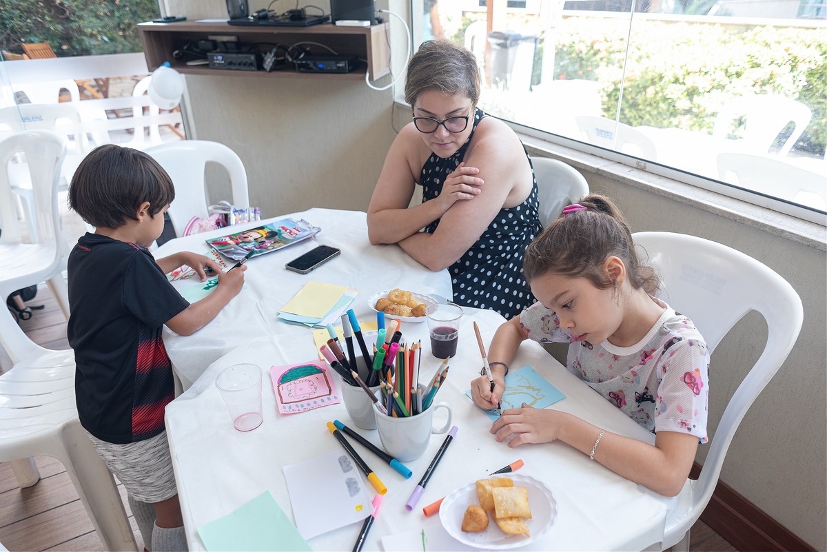 cha-de-bebe-gestante-mae-menino-botafogo-rj