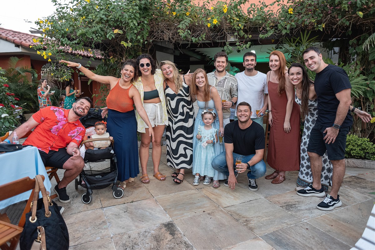 festa-infantil-rj-3-anos-menina-tema-decoracao-frozen-elsa-ana-olaf-anil-jacarepagua