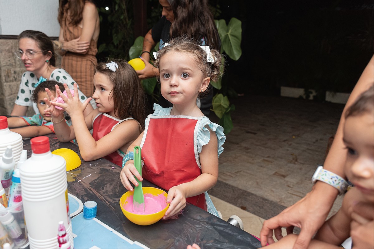 festa-infantil-rj-3-anos-menina-tema-decoracao-frozen-elsa-ana-olaf-anil-jacarepagua