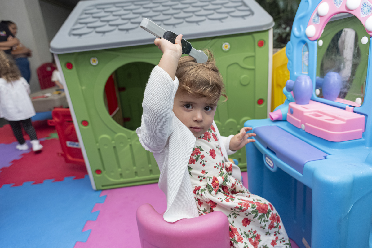 fotografia-festa-infantil-rj-2-anos-menina-tema-decoracao-floresta-jardim-leblon