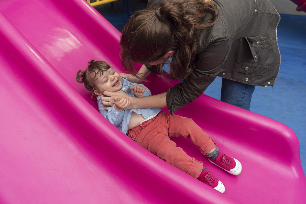 fotografia-festa-infantil-rj-2-anos-menina-tema-decoracao-floresta-jardim-leblon