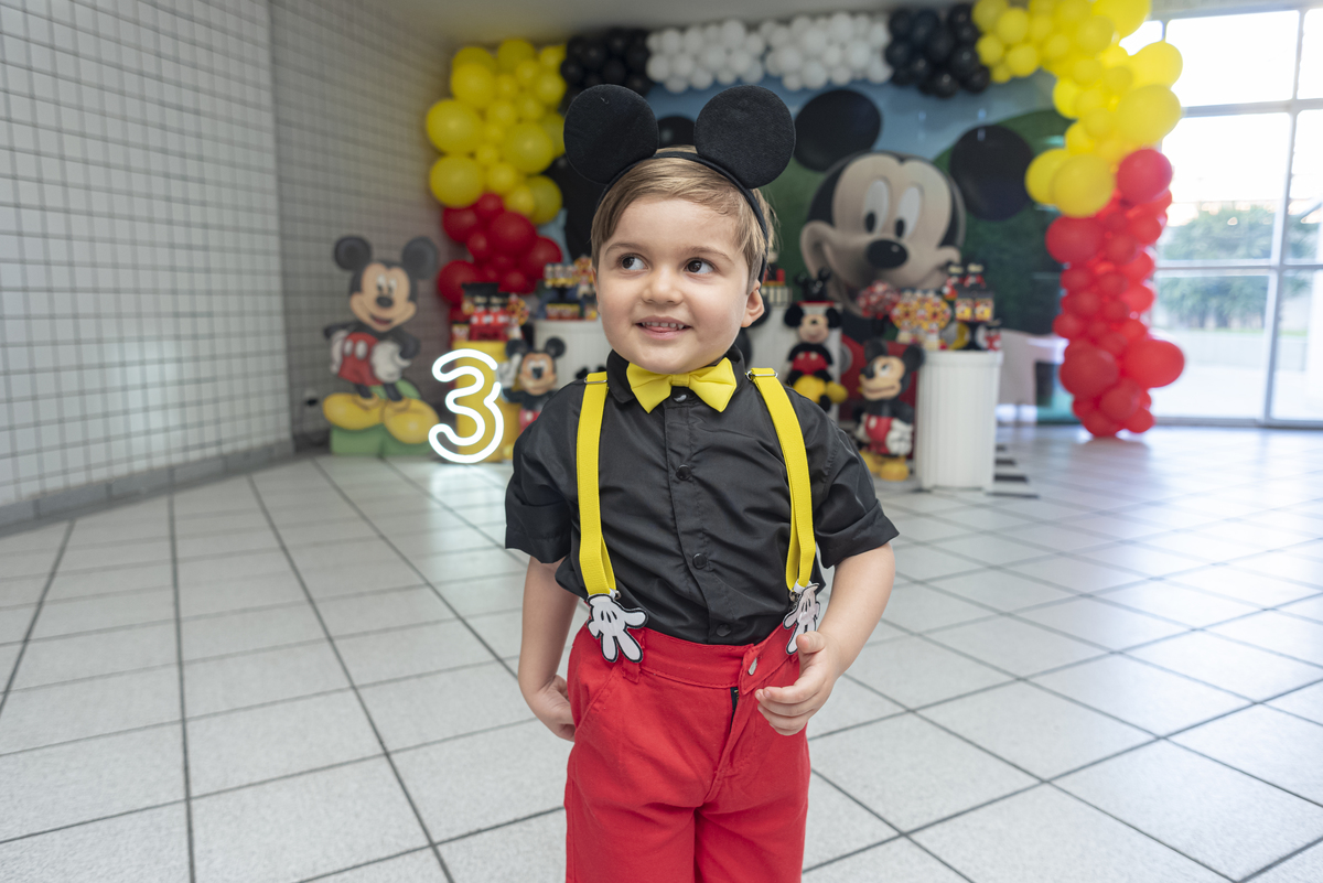 fotografia-de-festa-infantil-rj-tema-decoracao-mickey-aniversario-menino-3-anos-tijuca