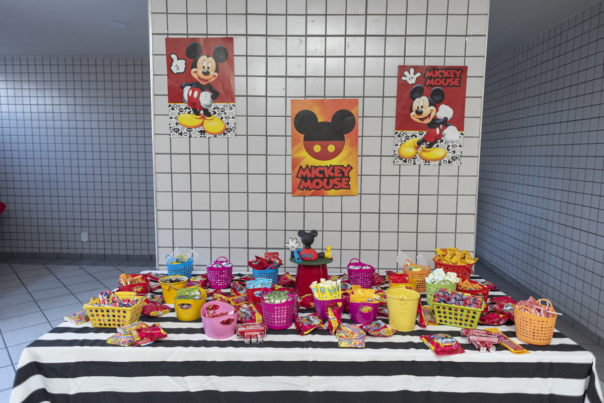 fotografia-de-festa-infantil-rj-tema-decoracao-mickey-aniversario-menino-3-anos-tijuca