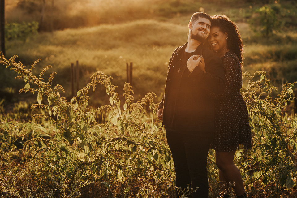 FOTOS ENSAIO PRE WEDDING PLANTAÇÃO DE COUVE - SARZEDO - IBIRITE 