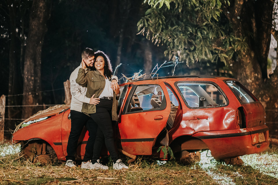 FOTO PRE WEDDING FERRO VELHO 