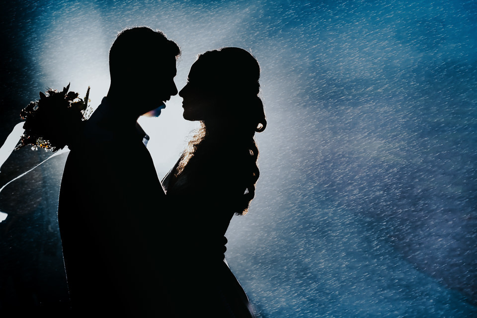 FOTOS ENSAIO PRE CASAMENTO CHUVA TOPO DO MUNDO