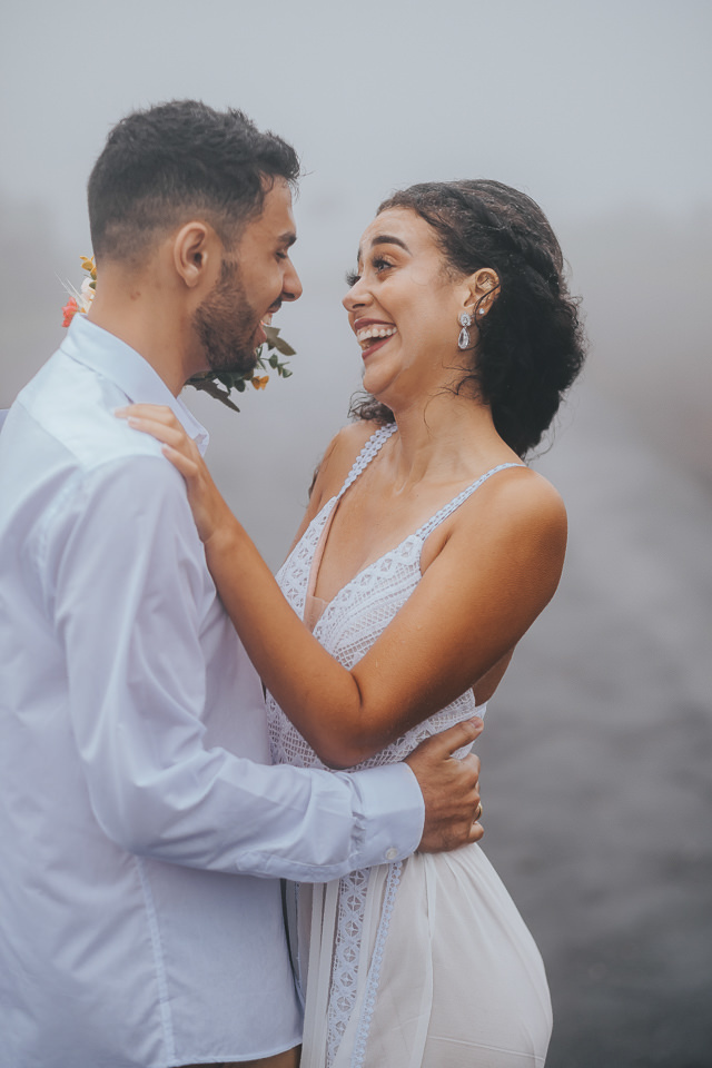 FOTOS ENSAIO PRE WEDDING CHUVA TOPO DO MUNDO