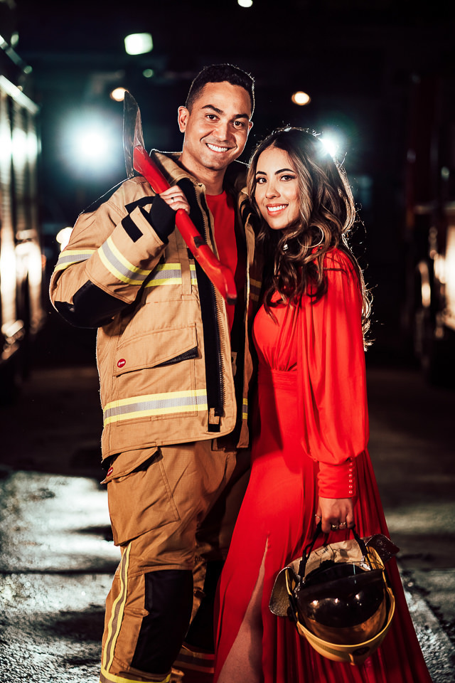 FOTOS ENSAIO PRE WEDDING BOMBEIRO NOITE 