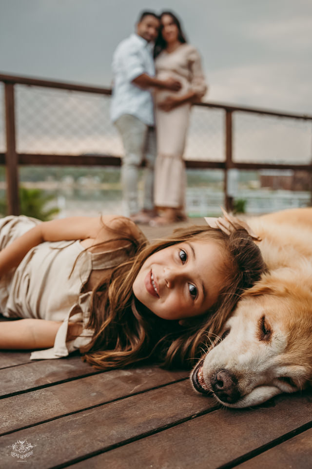 ENSAIO GESTANTE CACHORRO GOLDEN 